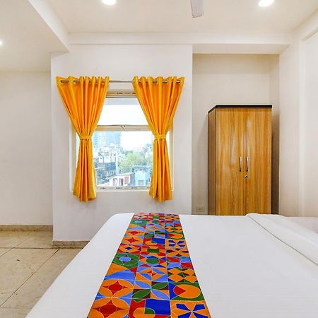Fabhotel Grand Hazra Inn - Nr Ballygunge Station Calcutta  Esterno foto