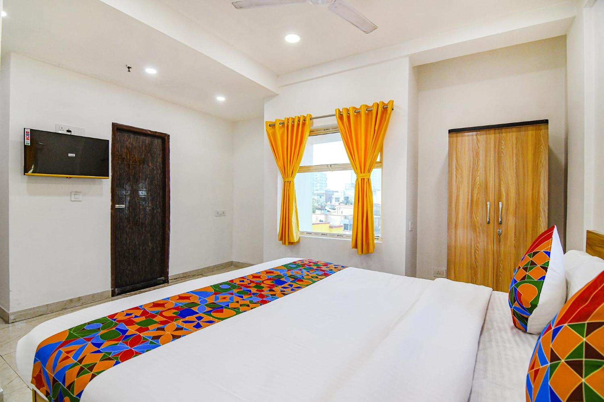 Fabhotel Grand Hazra Inn - Nr Ballygunge Station Calcutta  Esterno foto