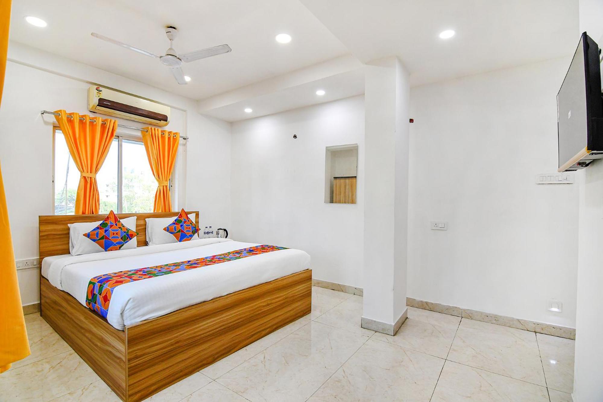Fabhotel Grand Hazra Inn - Nr Ballygunge Station Calcutta  Esterno foto