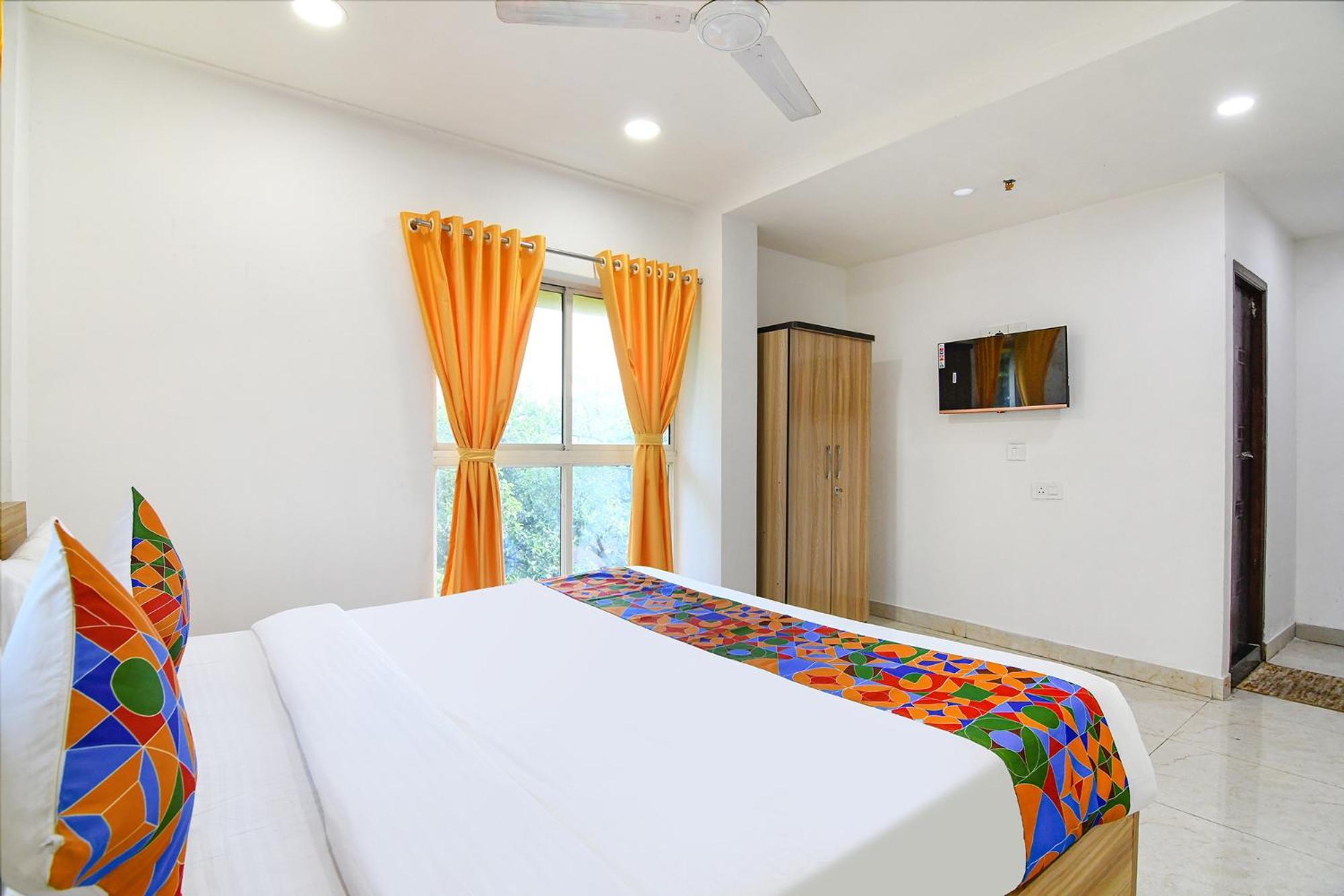 Fabhotel Grand Hazra Inn - Nr Ballygunge Station Calcutta  Esterno foto