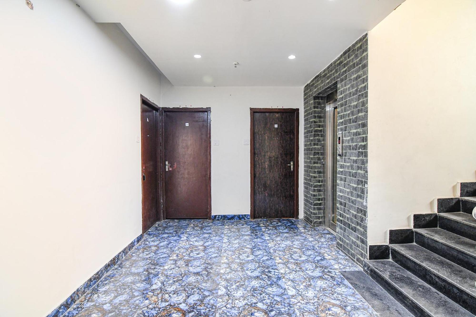 Fabhotel Grand Hazra Inn - Nr Ballygunge Station Calcutta  Esterno foto